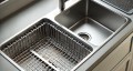 Порівняння нержавіючого килимка та решітки для мийки: Плюси та мінуси